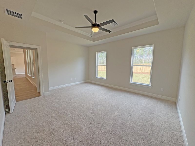 Spacious, unfurnished interior of a new home in Longleaf, Lumberton (Image 23).
