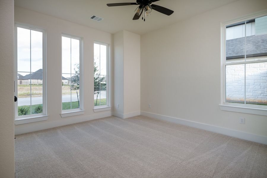 Spacious, unfurnished interior of a new home in Greens Prairie Reserve, College Station (Image 27). Spacious, unfurnished interior of a new home in Greens Prairie Reserve, College Station (Image 27).