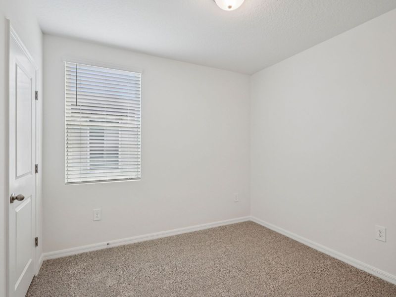 Spacious, unfurnished interior of a new home in Hamilton Bluff - Classic Series, Lake Hamilton (Image 12).