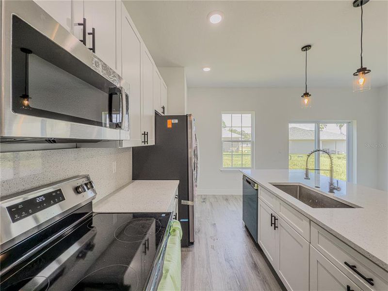 Furnished interior view inside a new home in , Ocala (Image 9).