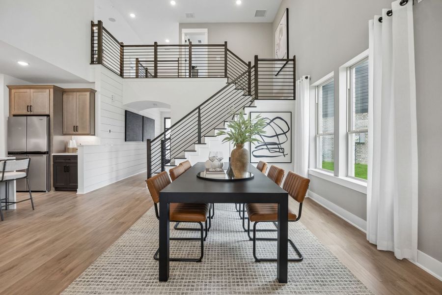Representative furnished interior of a home built from the Amherst by Pulte Homes in Mavera, Conroe (Image 8).