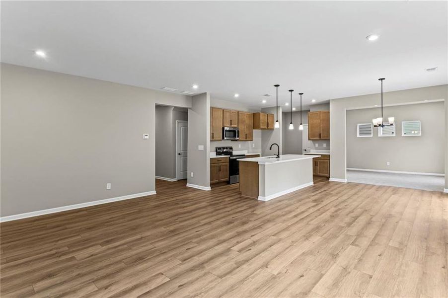 Spacious, unfurnished interior of a new home in Sage Woods, Dallas (Image 39).