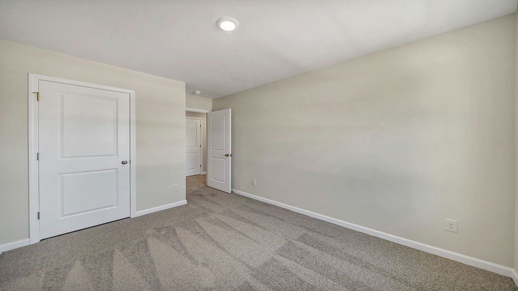 Spacious, unfurnished interior of a new home in Willow Commons, Lugoff (Image 20). Spacious, unfurnished interior of a new home in Willow Commons, Lugoff (Image 20).