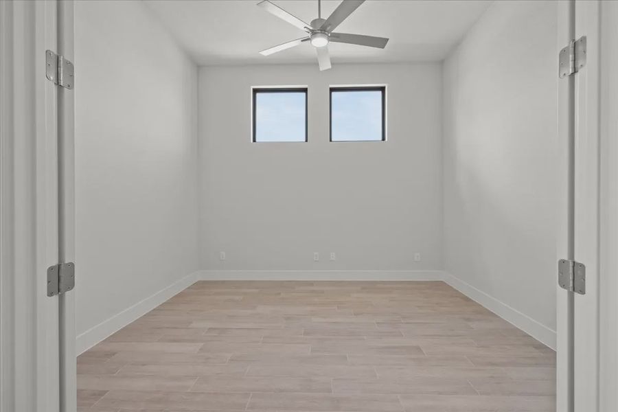 Spacious, unfurnished interior of a new home in Sweetwater, Austin (Image 8).