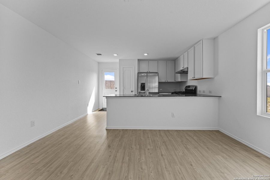 Image 19 of a home in .