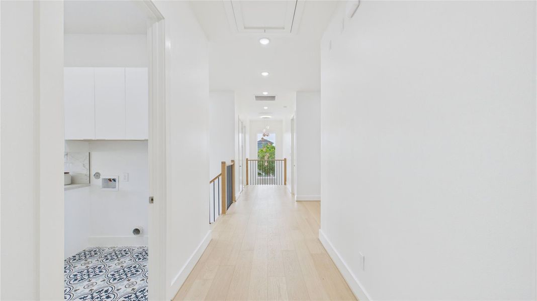 Spacious, unfurnished interior of a new home in , Houston (Image 22).