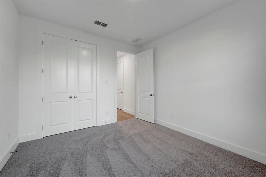 Spacious, unfurnished interior of a new home in Lilyana, Celina (Image 17).