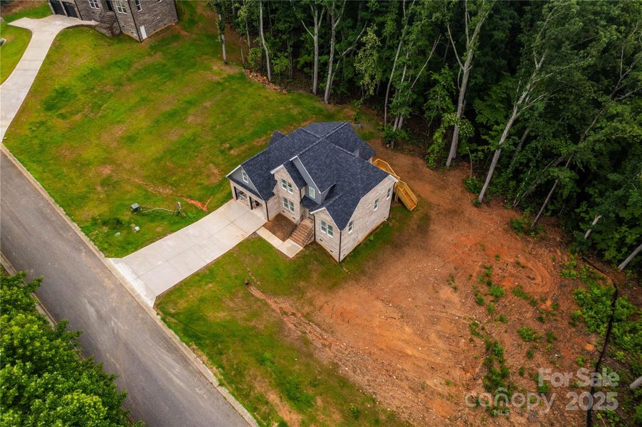 Image 18 of a home in . Image 18 of a home in .