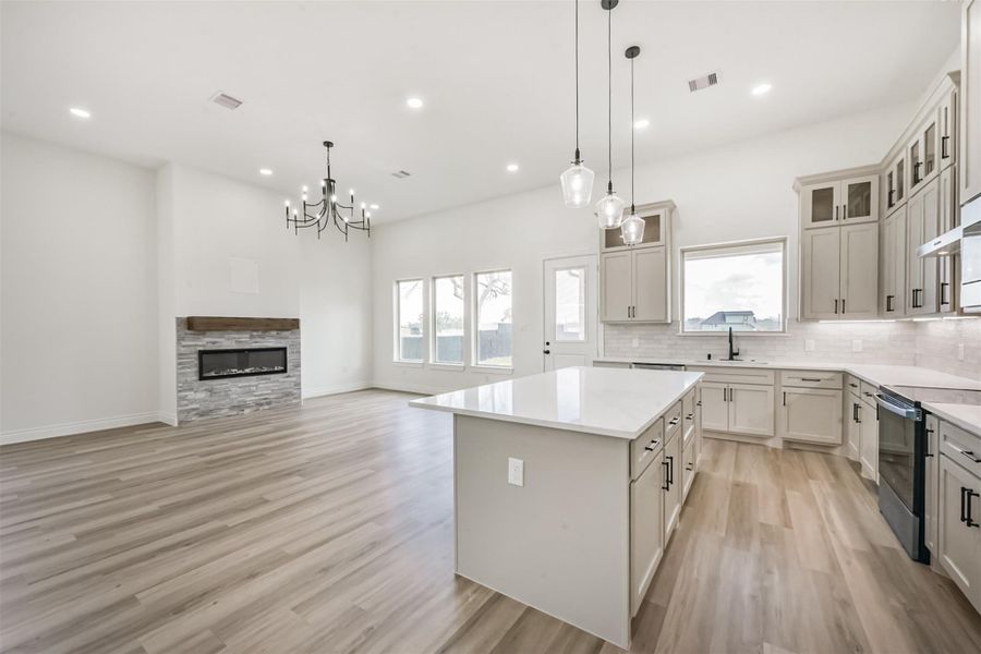 Furnished interior view inside a new home in , Angleton (Image 5).