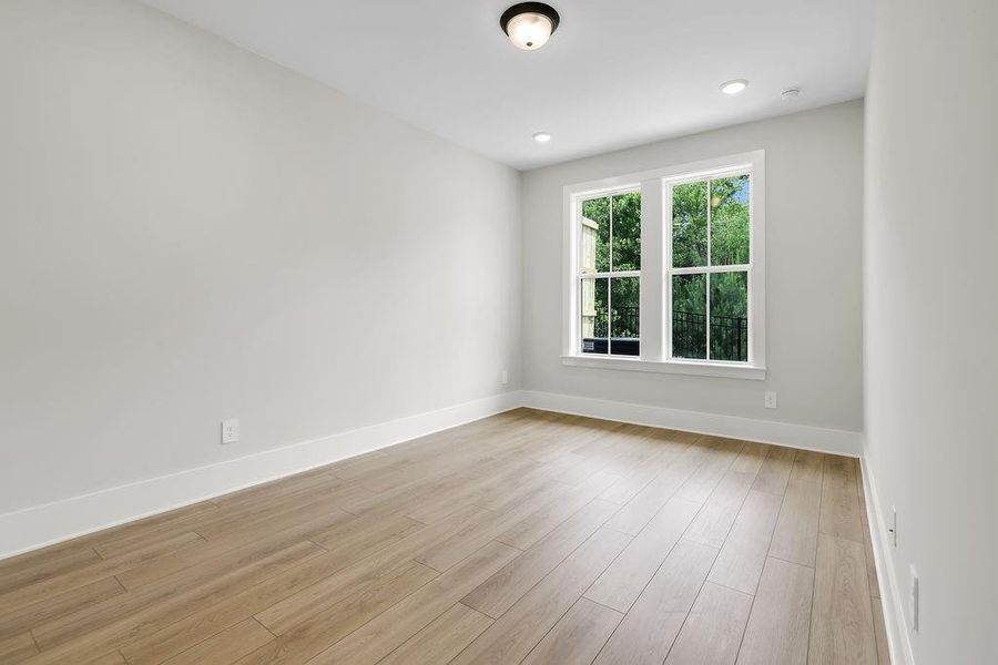 Spacious, unfurnished interior of a new home in Echo Park, Suwanee (Image 23). Spacious, unfurnished interior of a new home in Echo Park, Suwanee (Image 23).