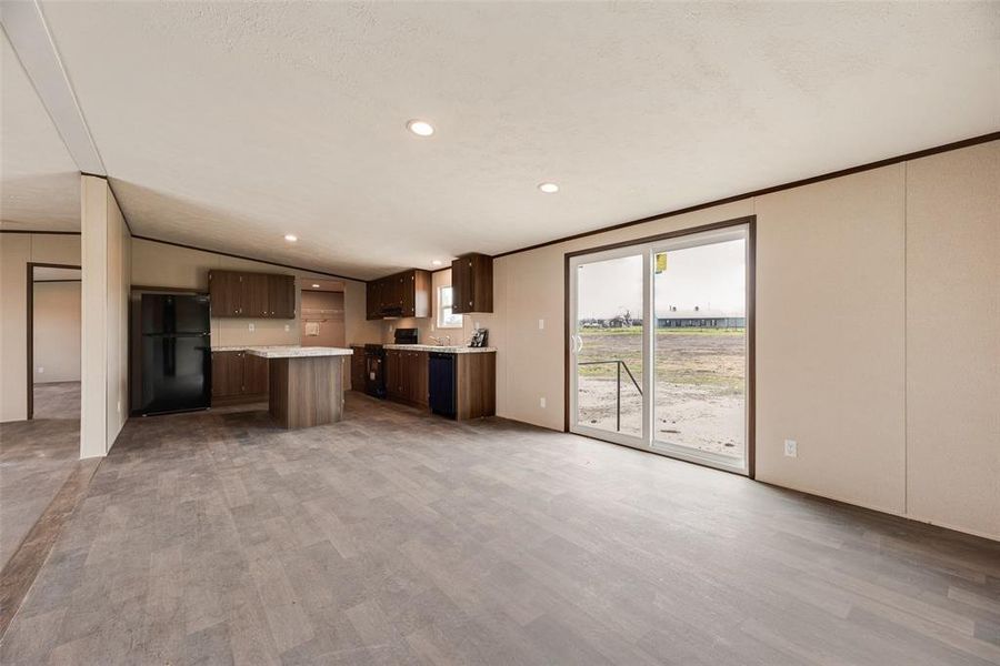 Spacious, unfurnished interior of a new home in , Terrell (Image 15).