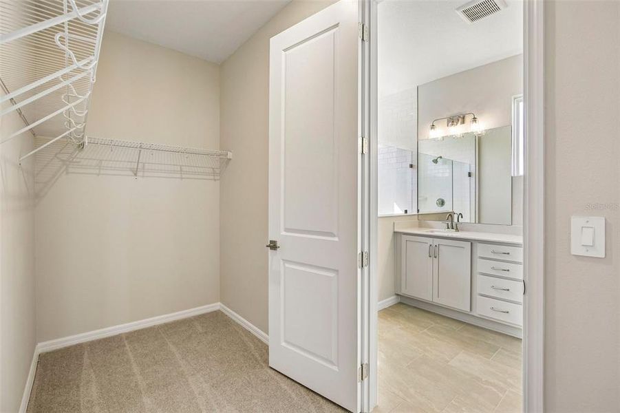 Spacious, unfurnished interior of a new home in Oakfield Trails, Parrish (Image 29). Spacious, unfurnished interior of a new home in Oakfield Trails, Parrish (Image 29).