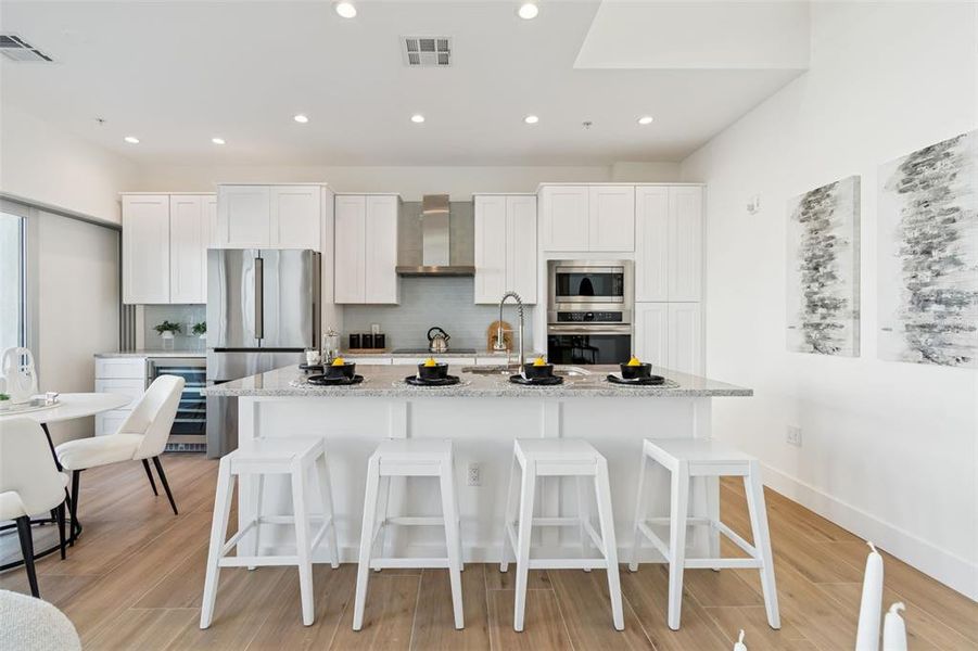 Furnished interior view inside a new home in , Sarasota (Image 58).