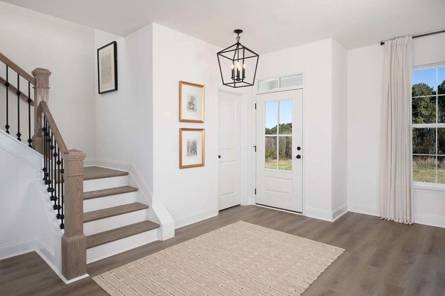 Representative unfurnished interior of a home built from the Oakland by Ashton Woods in Promenade at Clari Park, Murfreesboro (Image 18).