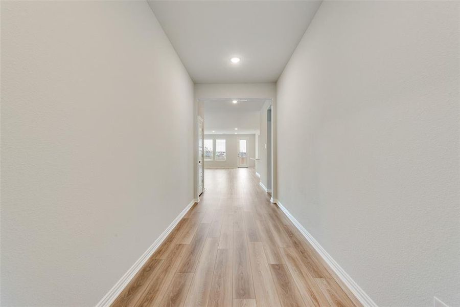 Spacious, unfurnished interior of a new home in Walden Pond, Forney (Image 27).