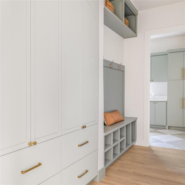 Furnished interior view inside a new home in , Dallas (Image 11).