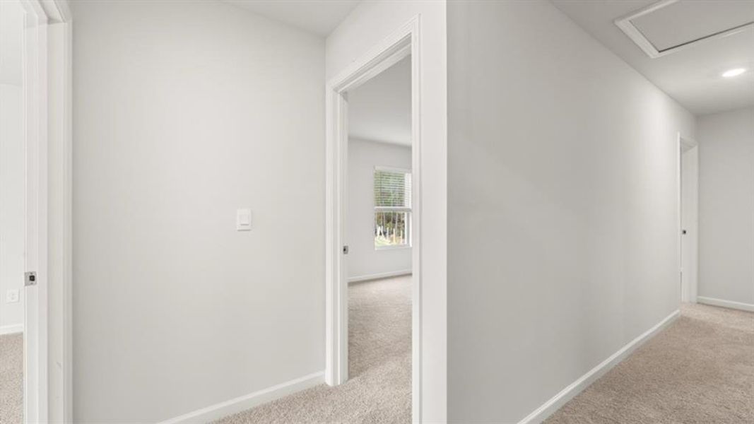 Spacious, unfurnished interior of a new home in Lost Creek, Dallas (Image 18).