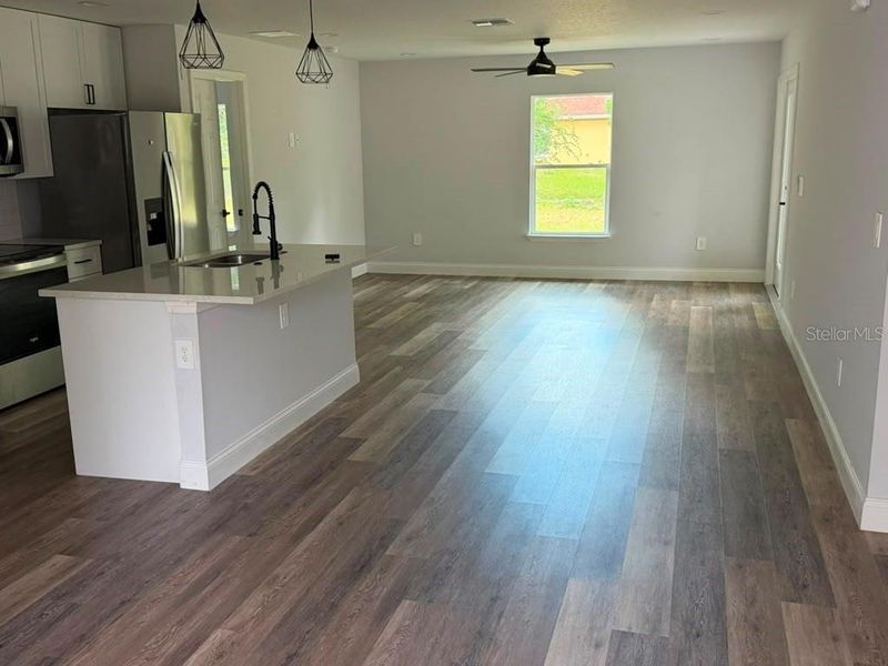 Spacious, unfurnished interior of a new home in , Dunnellon (Image 9). Spacious, unfurnished interior of a new home in , Dunnellon (Image 9).