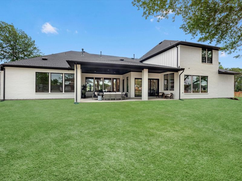 Exterior details and patio area of a home in , Fulshear (Image 24).