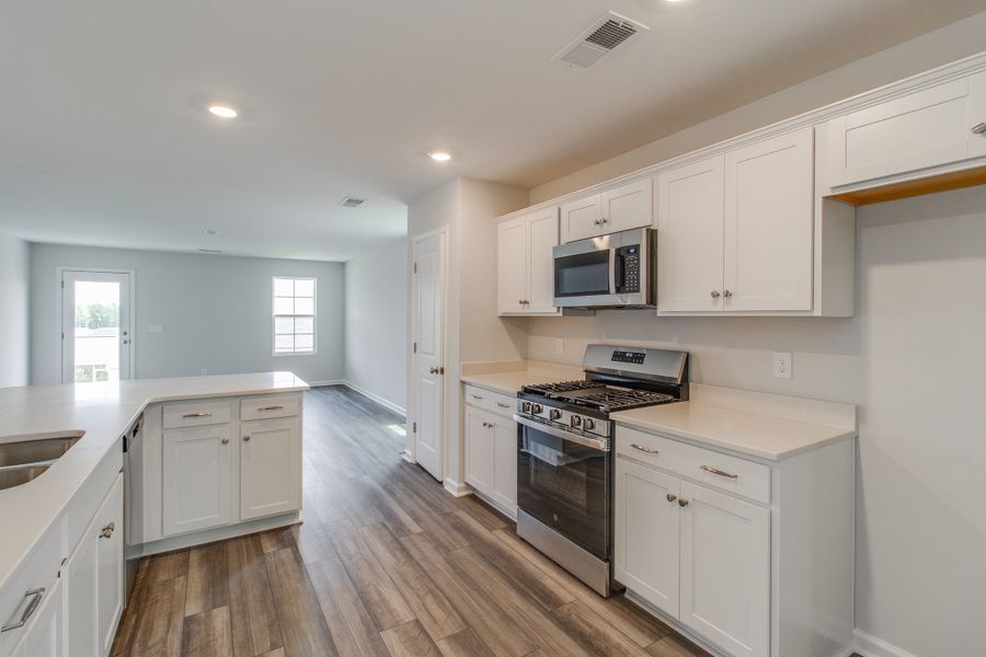Furnished interior view inside a new home in Ellington, Elgin (Image 8).