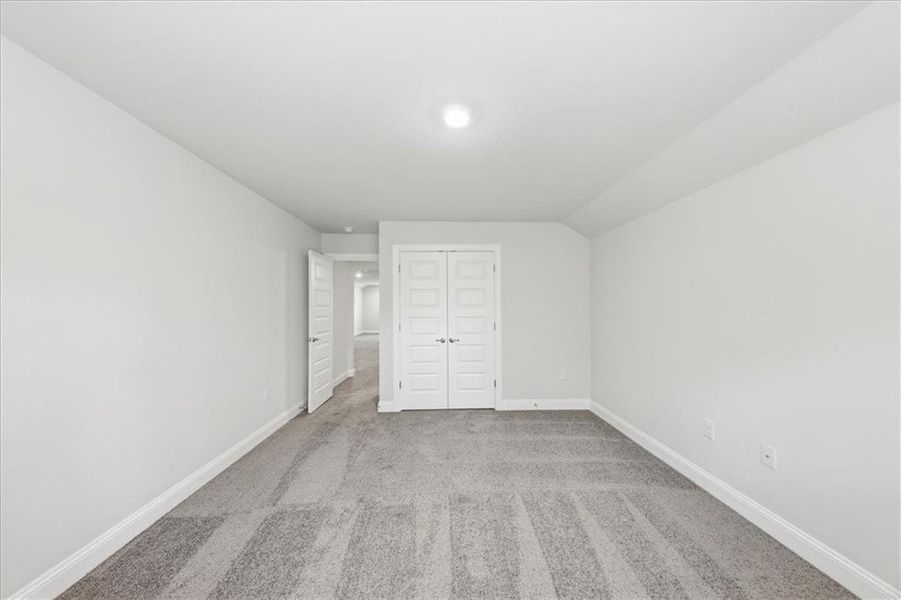 Spacious, unfurnished interior of a new home in Tuscany Hills, Douglasville (Image 40). Spacious, unfurnished interior of a new home in Tuscany Hills, Douglasville (Image 40).