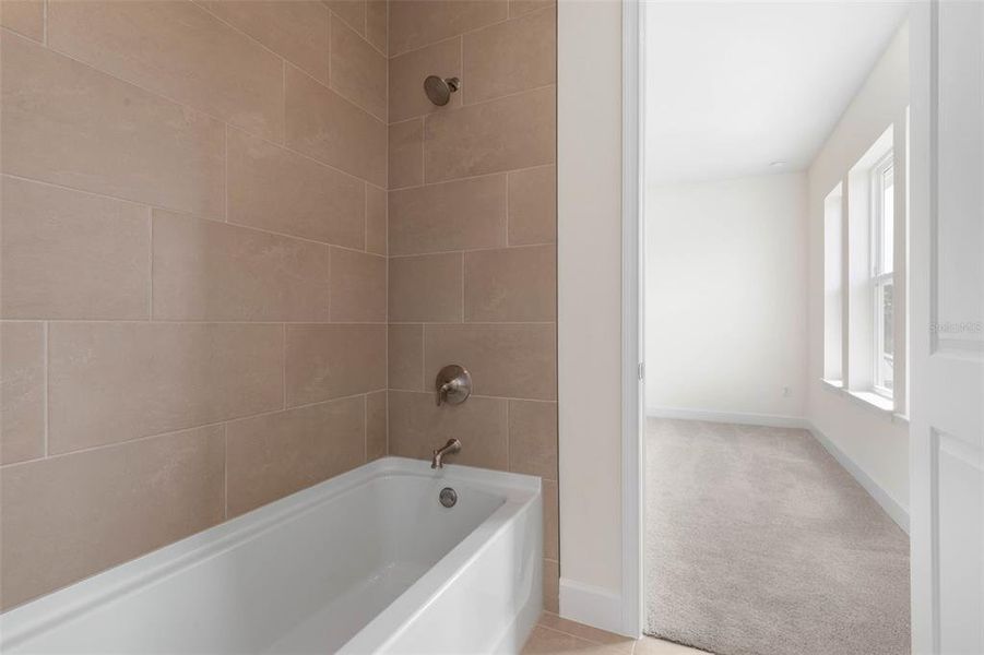 Image 88 of a home in .