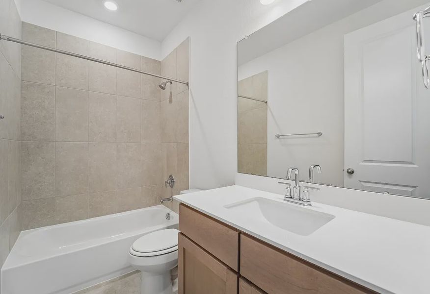 Plan 4059 Bath 2 - Look May Vary - 16 of 19