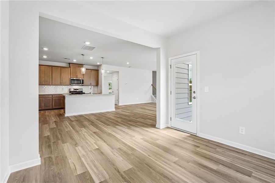 Spacious, unfurnished interior of a new home in Northwoods at Mirror Lake, Villa Rica (Image 42).