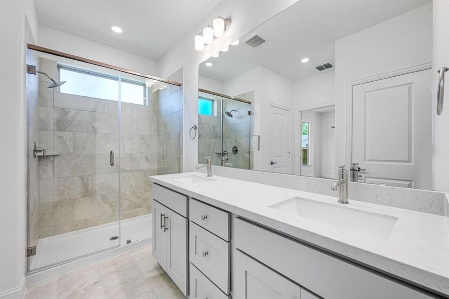 Furnished interior view inside a new home in Stoneridge, Melissa (Image 8). Furnished interior view inside a new home in Stoneridge, Melissa (Image 8).