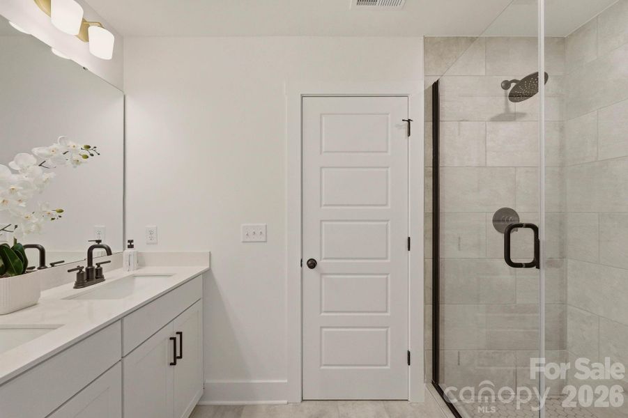 Pictures are of 4043 Bass River (Lot 5) Finishes May Vary
