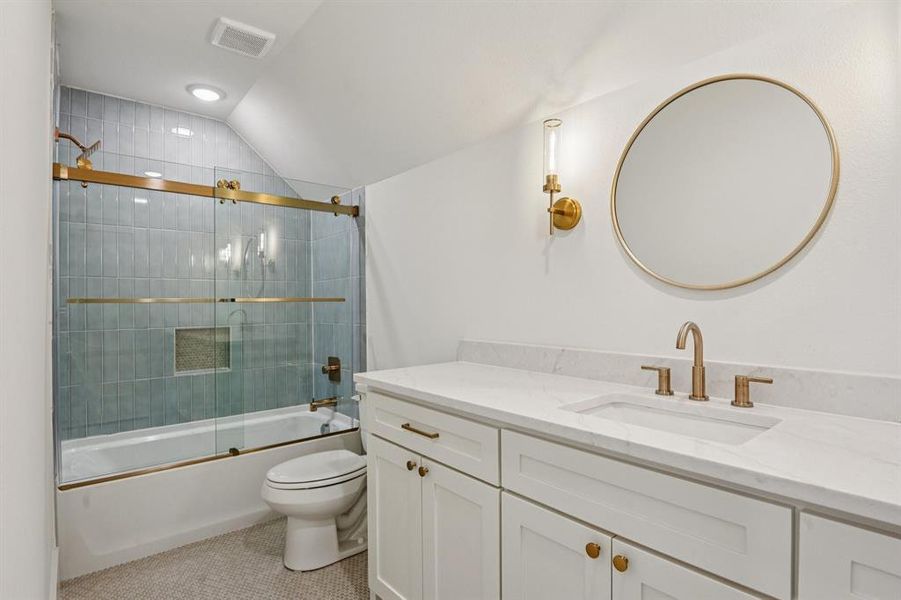 Furnished interior view inside a new home in , Burleson (Image 15).