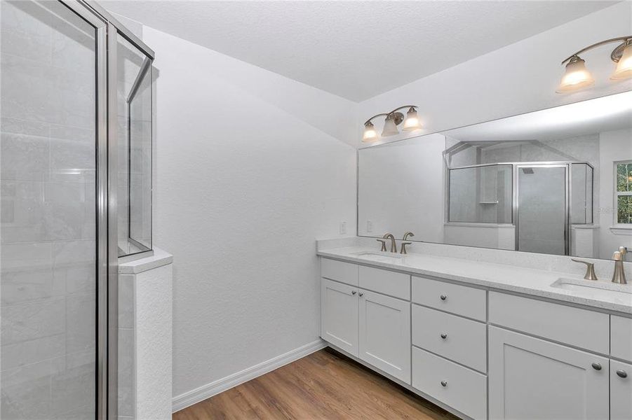 Furnished interior view inside a new home in , Dunnellon (Image 5).