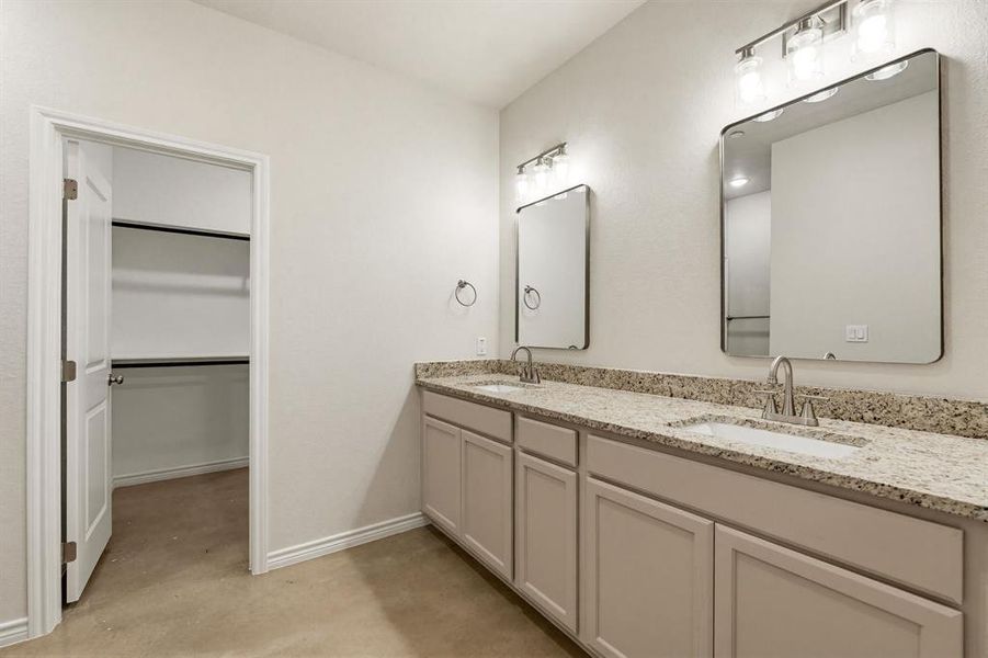 Furnished interior view inside a new home in , Copperas Cove (Image 7).