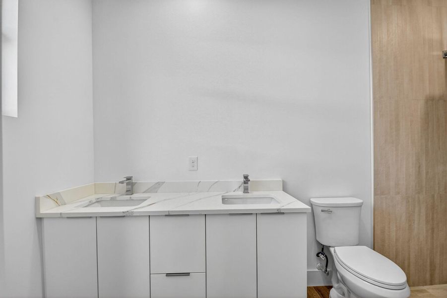 Furnished interior view inside a new home in , Jupiter (Image 14).