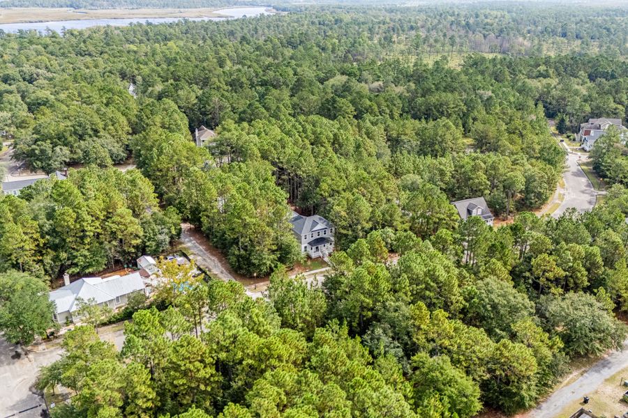 Image 44 of a home in Harmony Township.