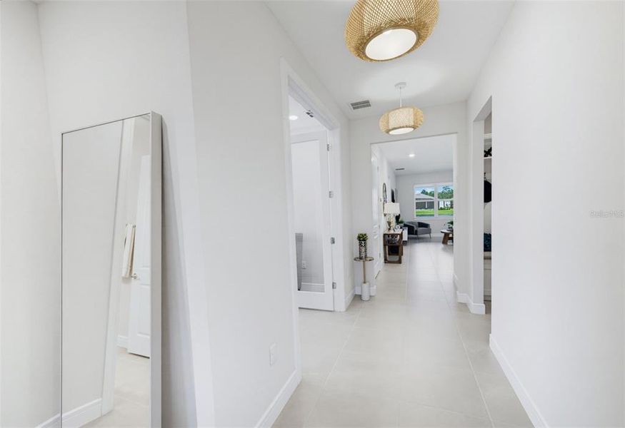 Spacious, unfurnished interior of a new home in , St. Cloud (Image 26).