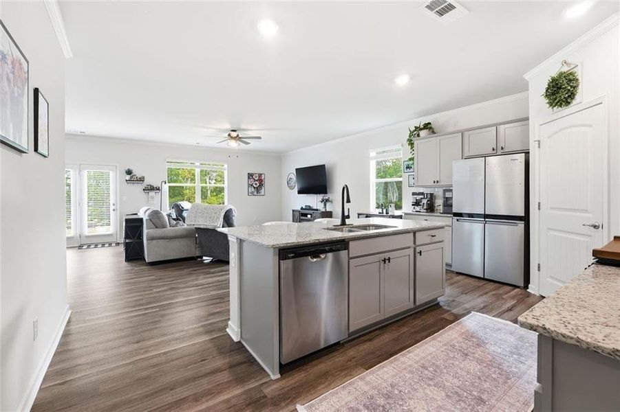 Furnished interior view inside a new home in Lost Creek, Dallas (Image 19).
