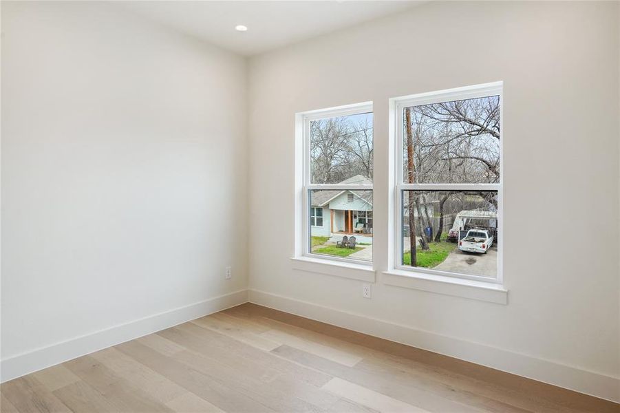 Spacious, unfurnished interior of a new home in , Dallas (Image 22).