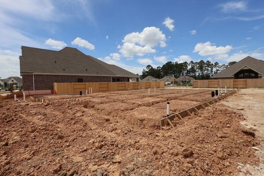 Every foundation at DWH is engineered and it’s inspected three times! We do not do “batch” testing. Rest easy knowing your foundation comes with a 10 year warranty. Every foundation at DWH is engineered and it’s inspected three times! We do not do “batch” testing. Rest easy knowing your foundation comes with a 10 year warranty.