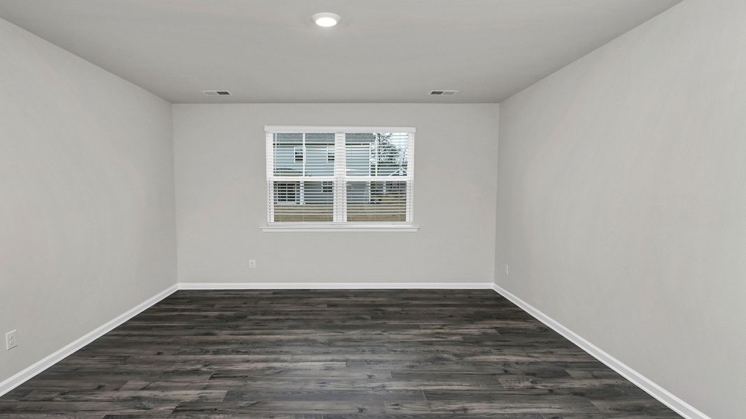 Spacious, unfurnished interior of a new home in Leatherstone, Blythewood (Image 26).