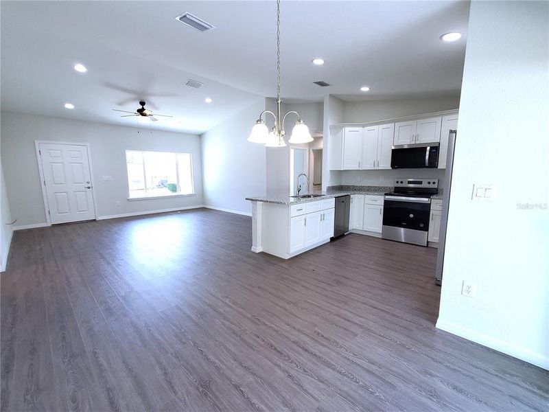 Image 28 of a home in .