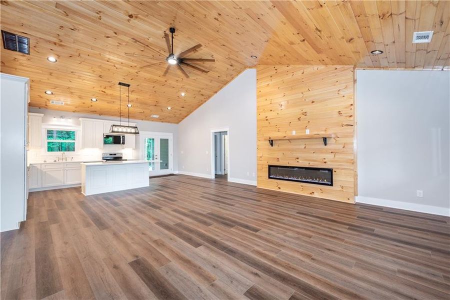 Spacious, unfurnished interior of a new home in , Jasper (Image 19). Spacious, unfurnished interior of a new home in , Jasper (Image 19).