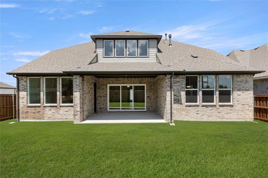 Front exterior of a new home in , Rockwall, TX, highlighting curb appeal (Image 20). Front exterior of a new home in , Rockwall, TX, highlighting curb appeal (Image 20).