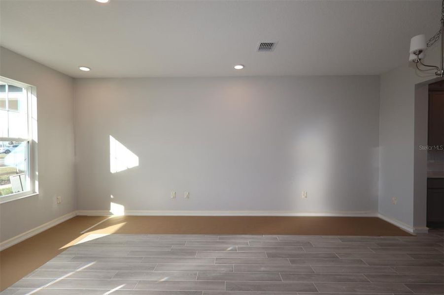 Spacious, unfurnished interior of a new home in Tribute at Ovation, Winter Garden (Image 39). Spacious, unfurnished interior of a new home in Tribute at Ovation, Winter Garden (Image 39).