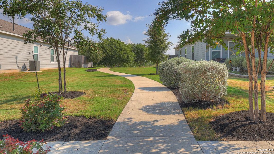 Image 32 of a home in Sunset Oaks.