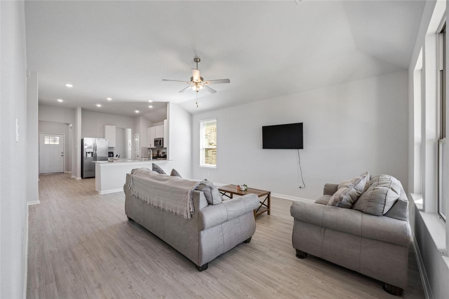 Furnished interior view inside a new home in , Texas City (Image 16).