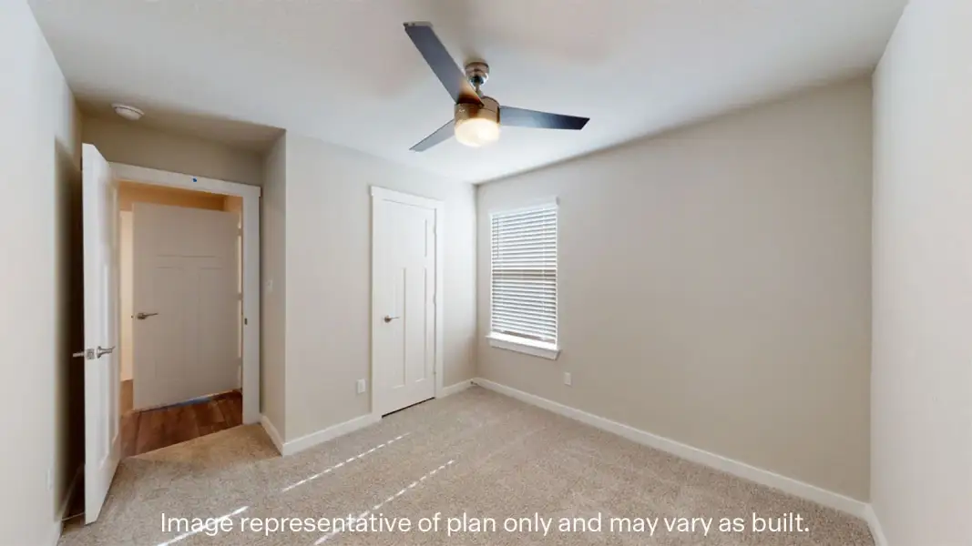 Spacious, unfurnished interior of a new home in Heritage Crossing, Corpus Christi (Image 22).