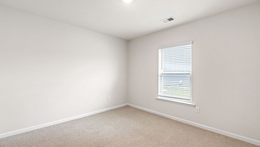Spacious, unfurnished interior of a new home in Treemont Commons, Wellford (Image 17).