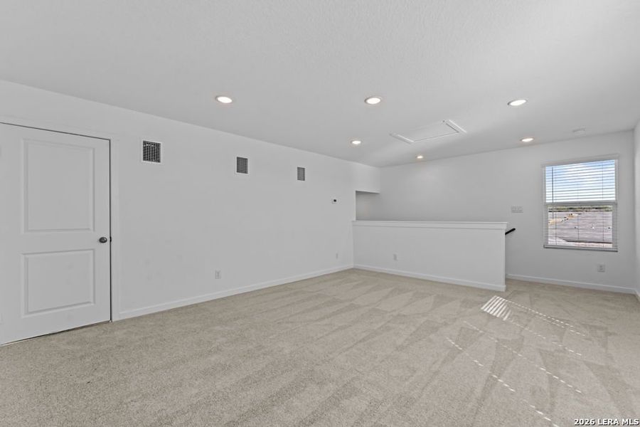 Spacious, unfurnished interior of a new home in Brookmill, San Antonio (Image 22). Spacious, unfurnished interior of a new home in Brookmill, San Antonio (Image 22).