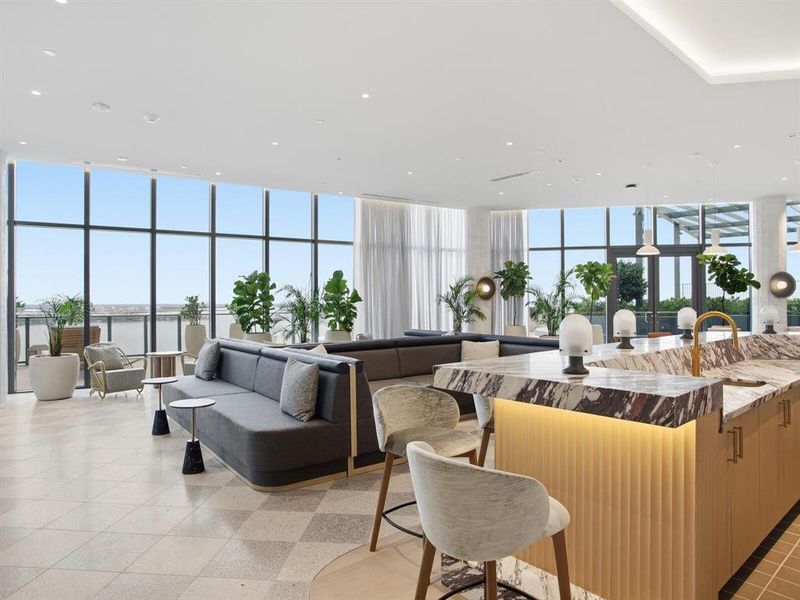 Community amenities in , Tampa (Image 82).